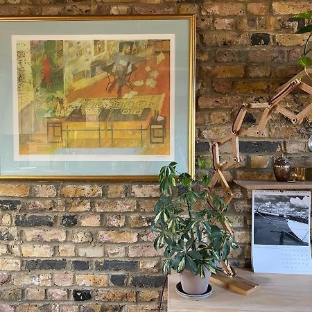 Bright & Beautiful Loft 10Mins To Shoreditch London Exterior photo
